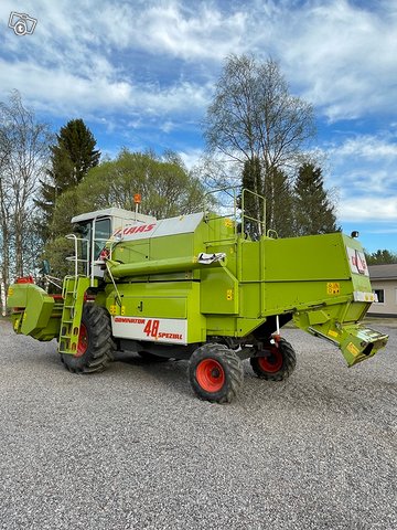 Claas Dominator 48S 7