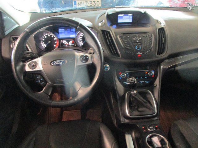 Ford Kuga 4