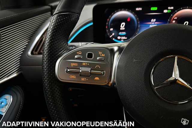 Mercedes-Benz EQC 13