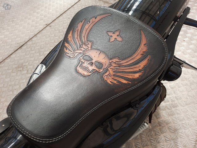 Harley-Davidson Sportster 9