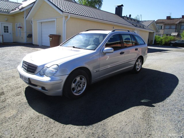 Mercedes-Benz C 2