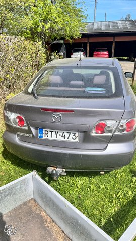 Mazda 6 4