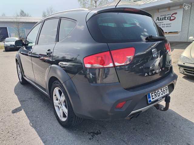 Seat ALTEA 4 FREETRACK 4