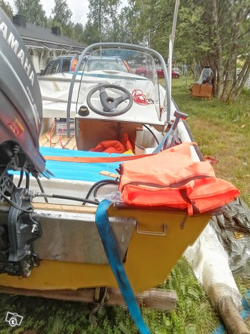 Lohi pulpttivene + 20 hv evinrude + start 6