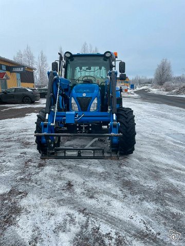 New Holland T4.75s 3
