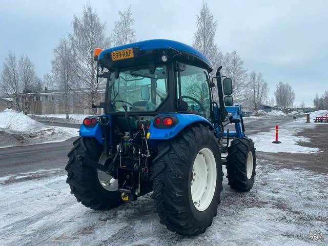 New Holland T4.75s 6