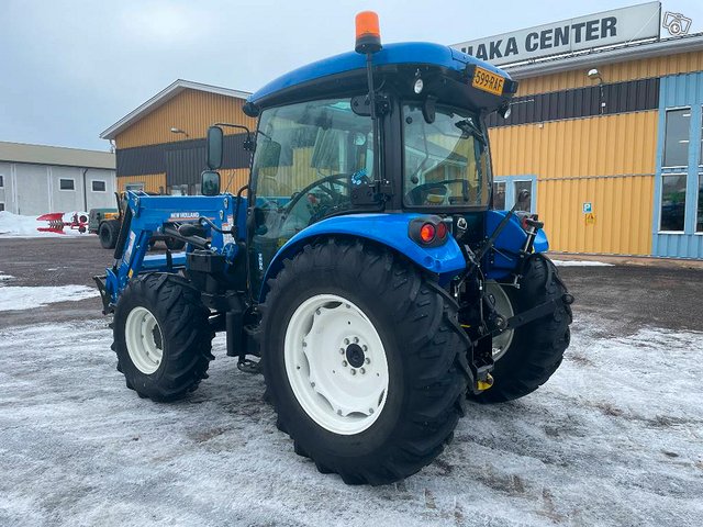 New Holland T4.75s 8