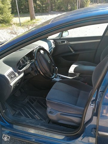 Peugeot 407 6