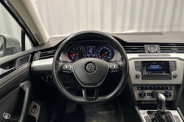 Volkswagen Passat 8