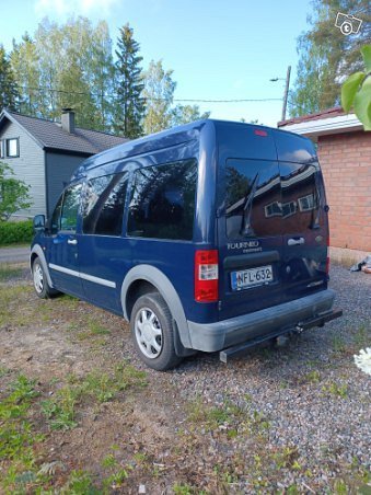 Ford Transit Connect 6