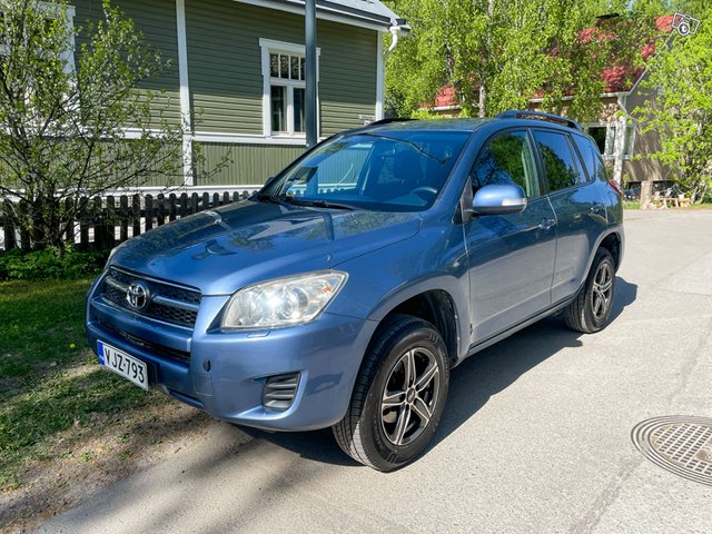 Toyota RAV4, kuva 1