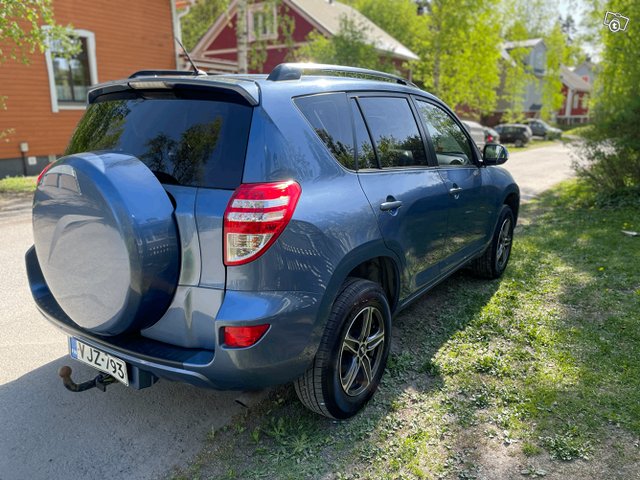 Toyota RAV4 3