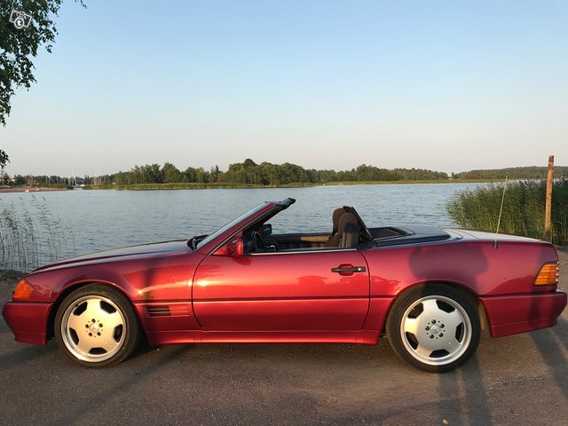 Mercedes-Benz SL 10