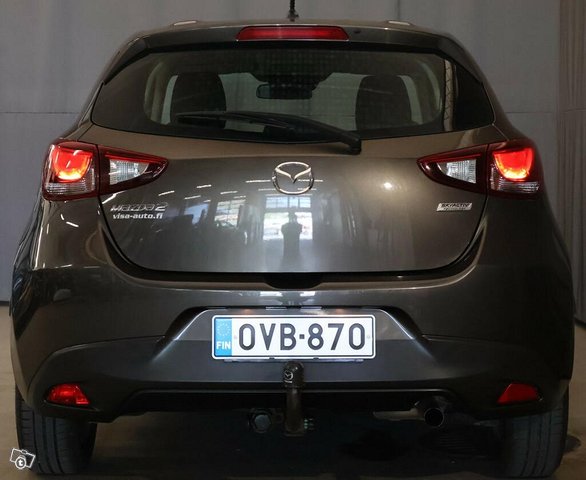 Mazda 2 19