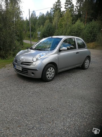 Nissan Micra 6