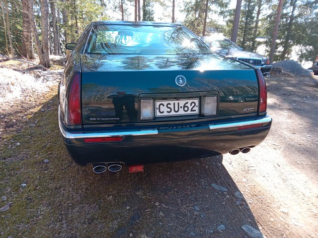 Cadillac Eldorado 2