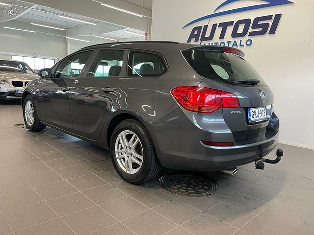 Opel Astra 7