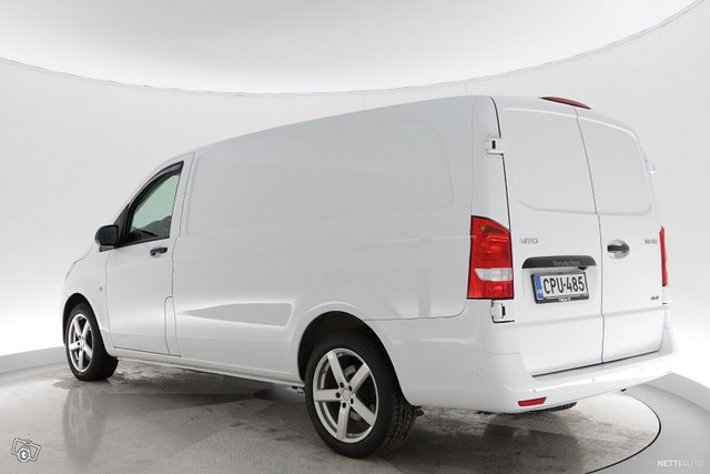 Mercedes-Benz Vito 5