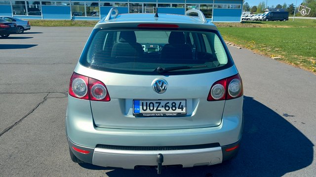 Volkswagen Golf 9