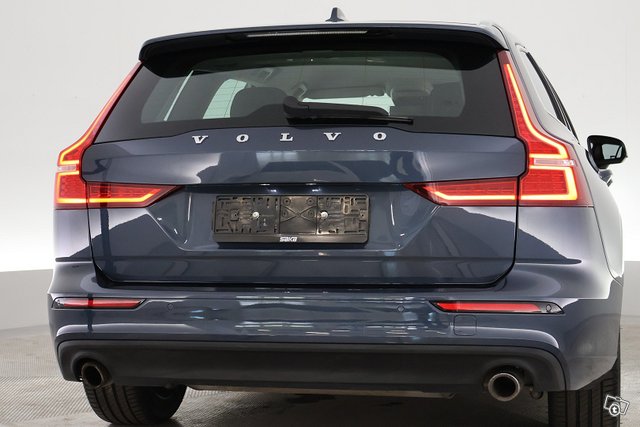 Volvo V60 10