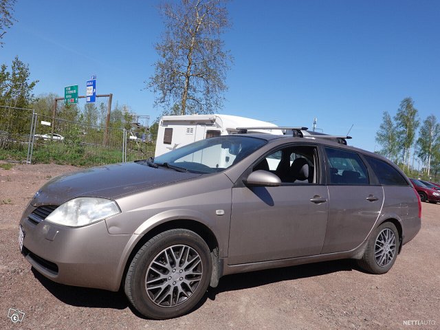 Nissan Primera 2