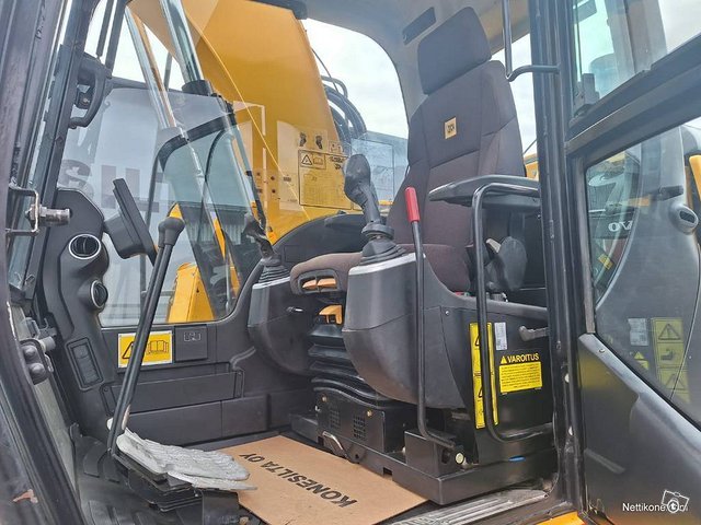 Jcb jz140lc pyörittäjällä 16