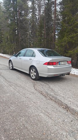 Honda Accord 2