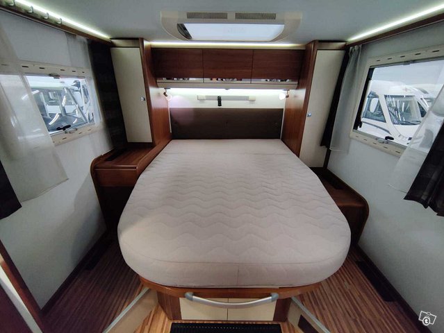 Adria Coral Supreme 690 SC 13