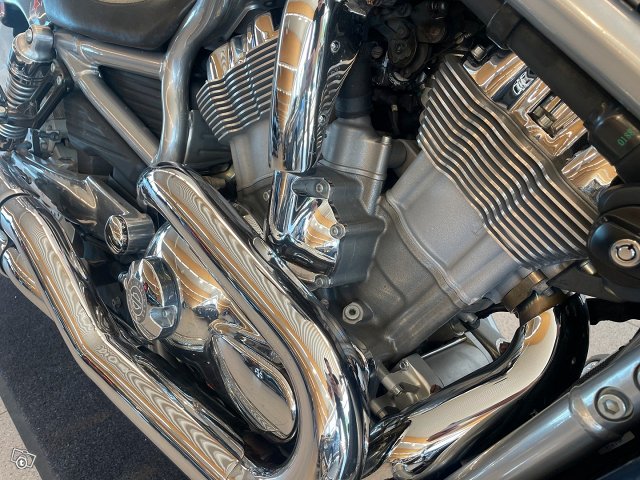 Harley-Davidson VRSC 6