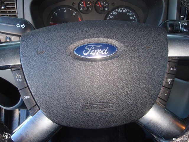 Ford Transit 18