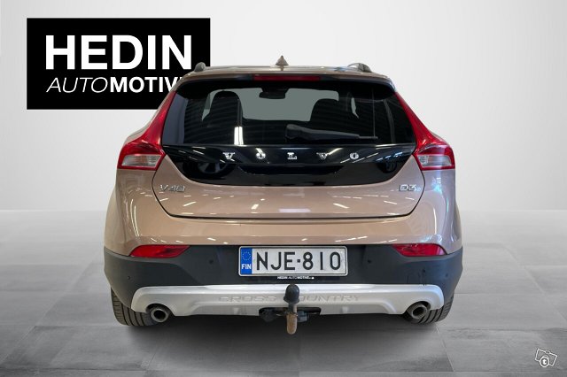 VOLVO V40 Cross Country 3