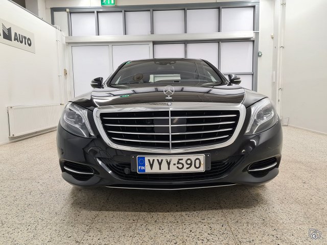 MERCEDES-BENZ S 2