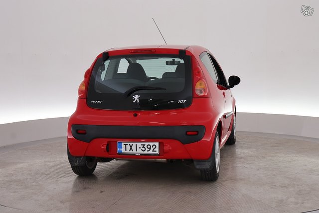 Peugeot 107 10