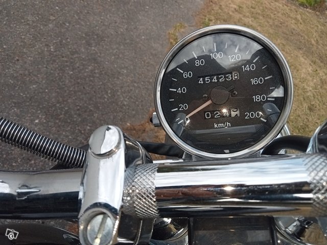 Suzuki vs1400 intruder 6