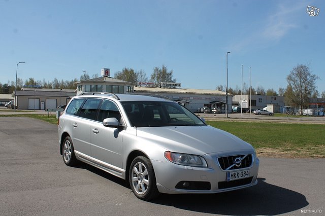 Volvo V70 6