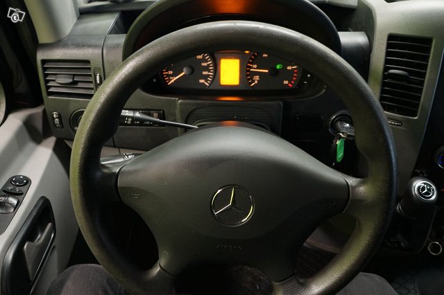 Mercedes-Benz Sprinter 15