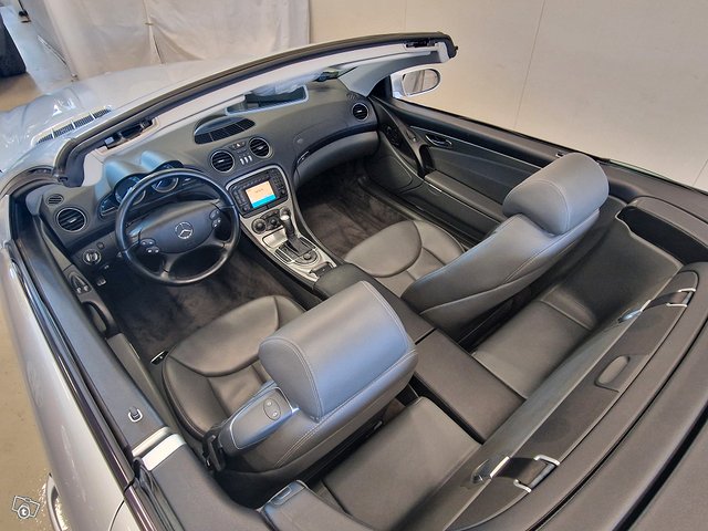 Mercedes-Benz SL 350 12