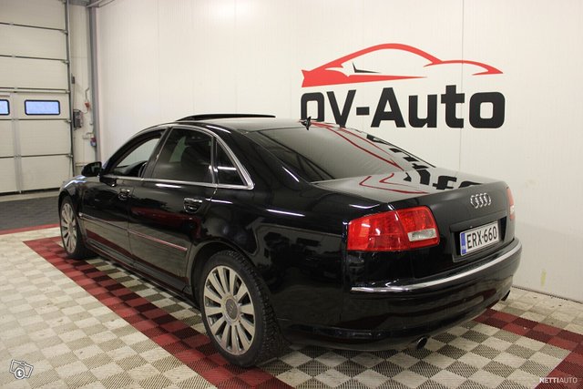 Audi A8 4