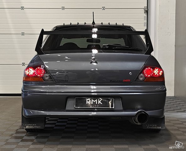 Mitsubishi Lancer 5