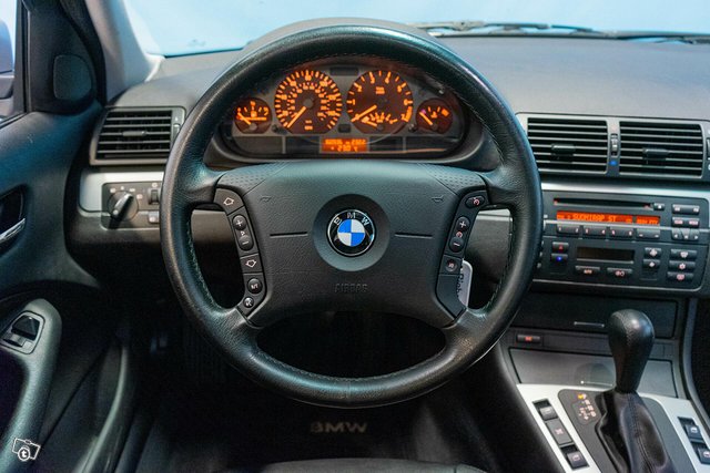 BMW 325 3