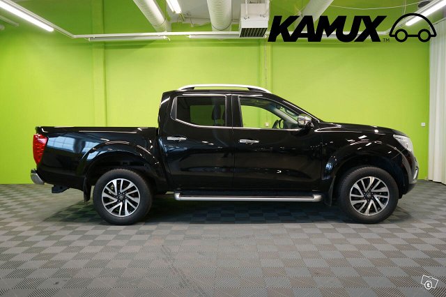 Nissan Navara 2