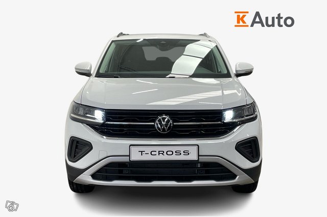 Volkswagen T-Cross 4