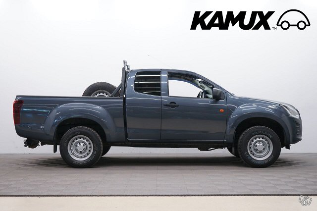 Isuzu D-Max 2