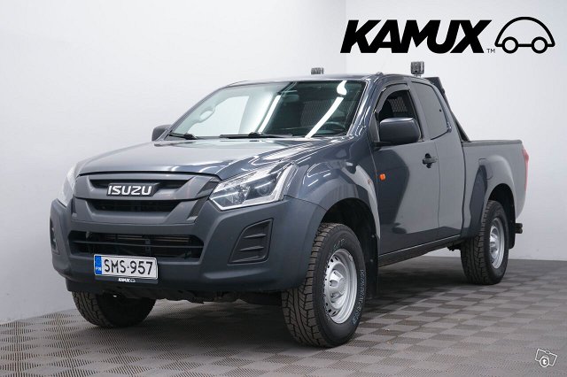 Isuzu D-Max 9