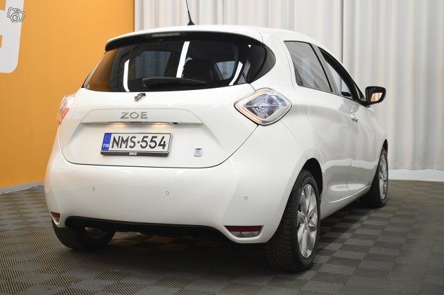 Renault Zoe 8