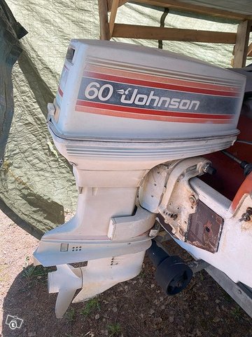 Perämoottori Johnson 60 hp 1