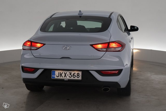 Hyundai I30 Fastback 10