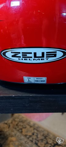 Zeus moottoripyörä/skootterikypärä 4