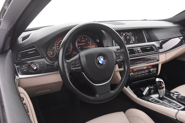 BMW 520 18