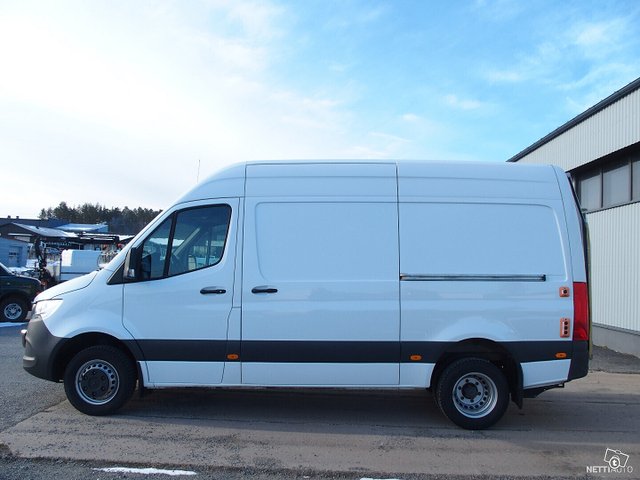 Mercedes-Benz Sprinter 6